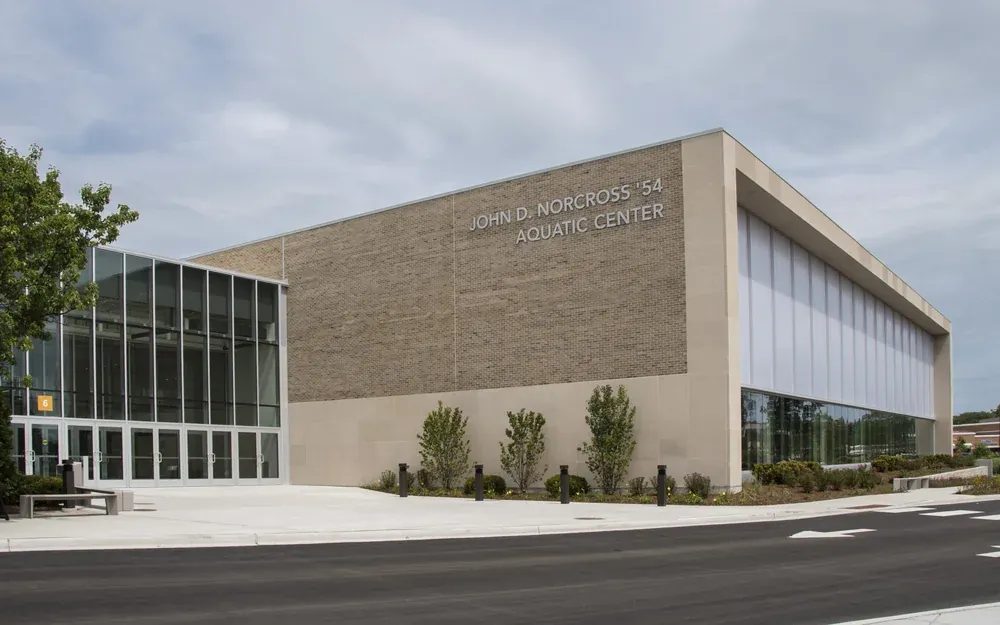Loyola Academy Aquatic Center